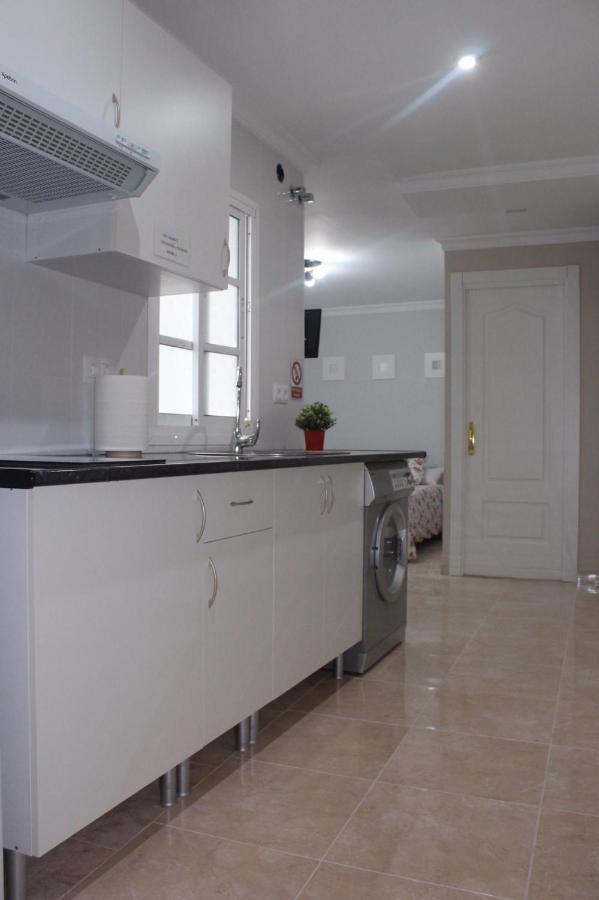 Nice And New Studio Very Close To The City Center 2ºa Málaga Exteriör bild