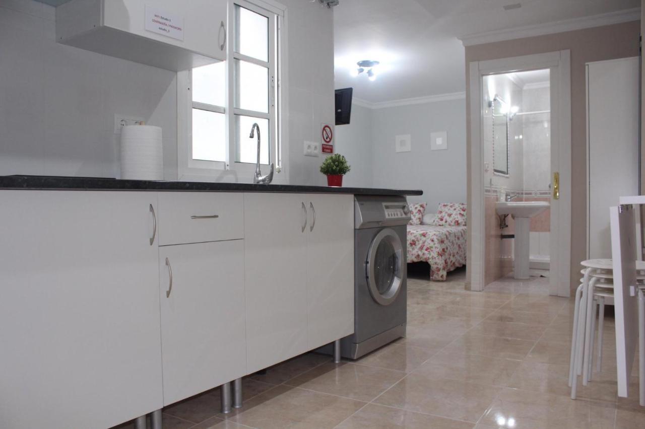 Nice And New Studio Very Close To The City Center 2ºa Málaga Exteriör bild