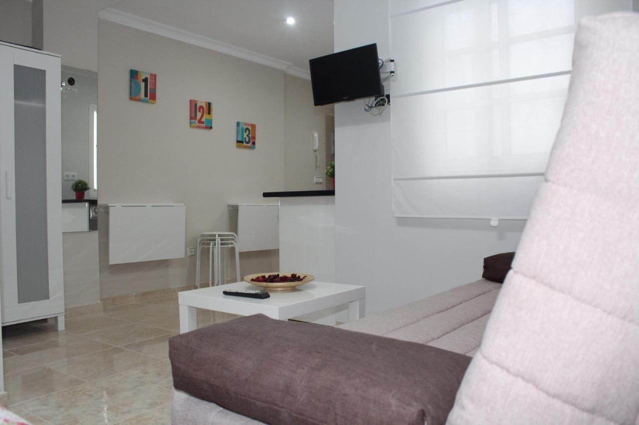 Nice And New Studio Very Close To The City Center 2ºa Málaga Exteriör bild
